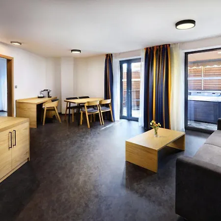 Hotell Galeria Thermal 4*