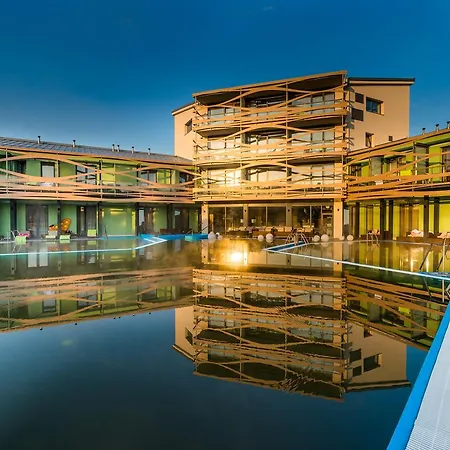 Galeria Thermal מלון 4*