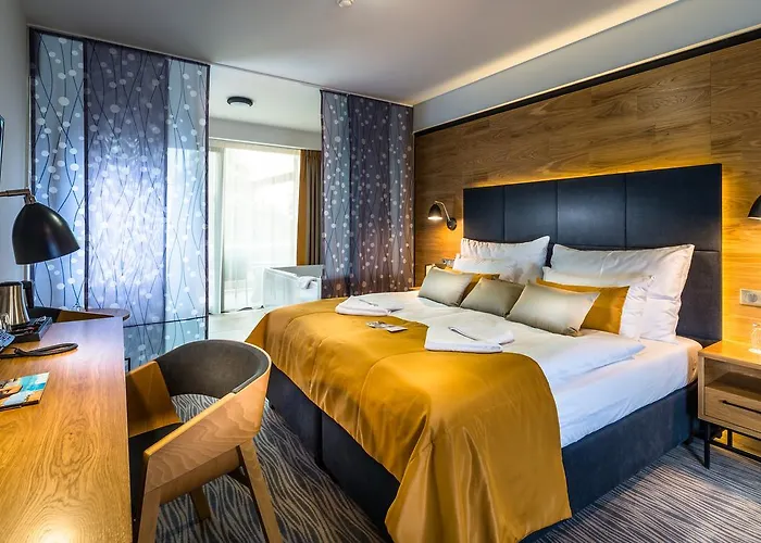 Отель Galeria Thermal Бешенёва